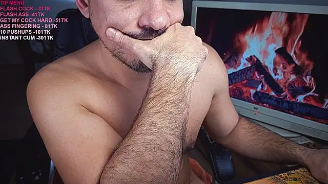 Snapshot of officeman7 chatting on 03-04-25, 08:16 officeman7 online show from 03-04-25, 08:16