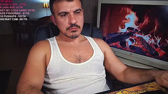 Snapshot of officeman7 chatting on 03-10-25, 05:50 officeman7 online show from 03-10-25, 05:50