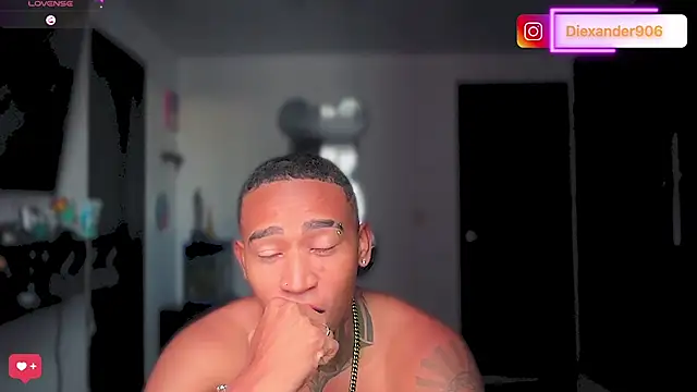 sexy blacks  online show from 06-22-26, 12:13