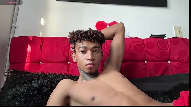 sexy blacks  online show from 11-07-25, 12:10