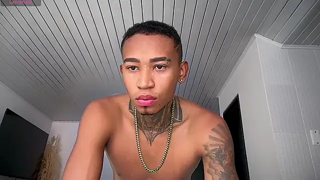 sexy blacks  online show from 06-04-26, 01:05