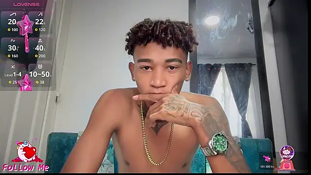 sexy blacks  online show from 11-13-25, 12:09