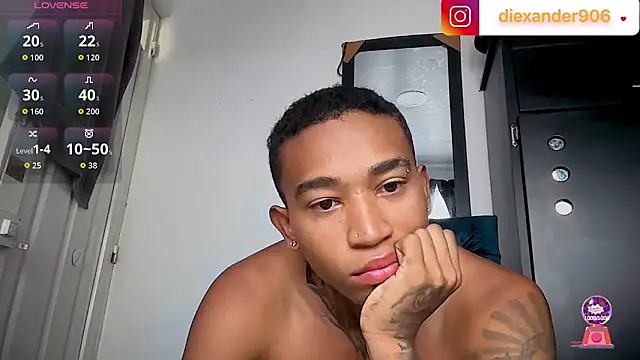 sexy blacks  online show from 04-14-26, 12:10