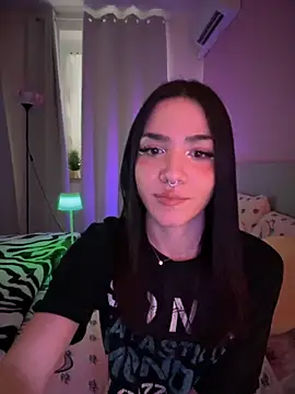 ShannonShanny online show from 10-16-25, 12:24