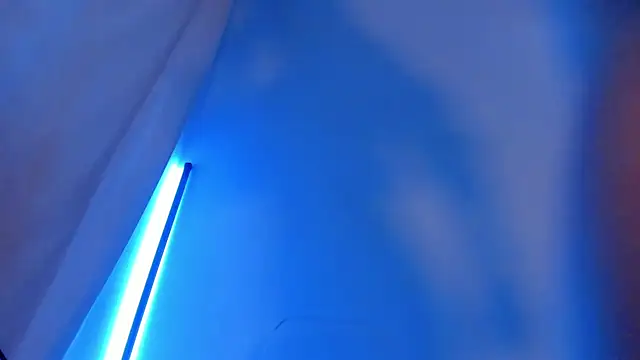 angeloflovee online show from 12-15-25, 05:46