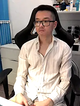 wangjian2324 online show from 11-21-25, 07:02