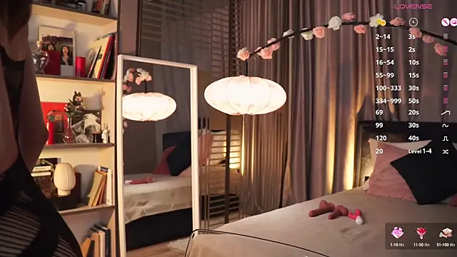 askaudrey  online show from 02-28-25, 02:31