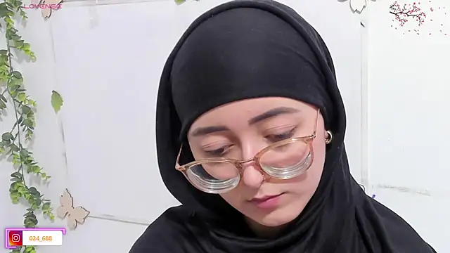 aysel elid online show from 11-24-25, 11:49