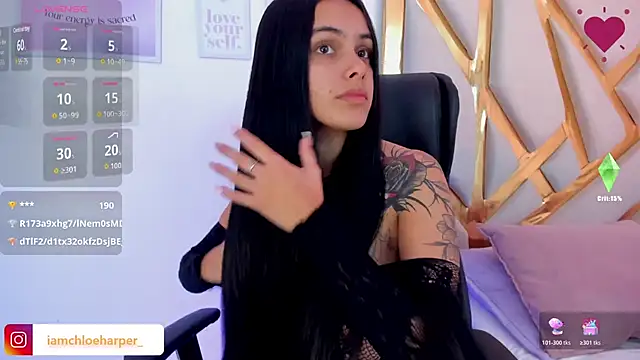 ChloeHarper  online show from 11-06-25, 06:34