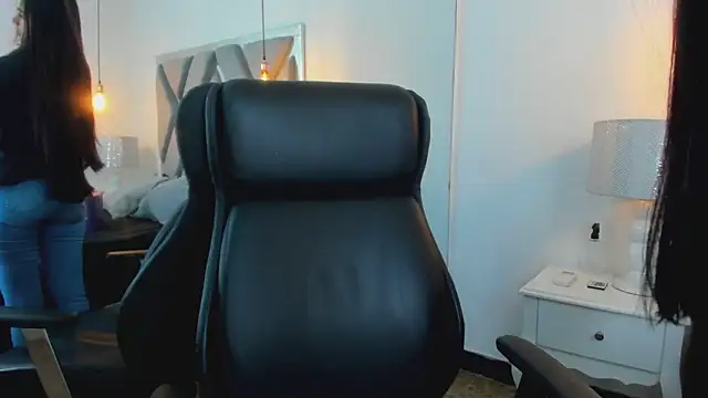 ChloeHarper  online show from 10-15-25, 01:19