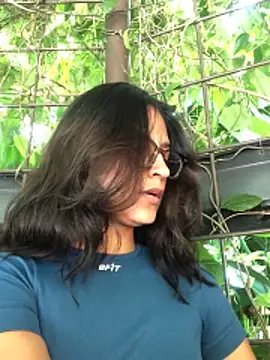 Gia Mazzon online show from 04-28-26, 04:44