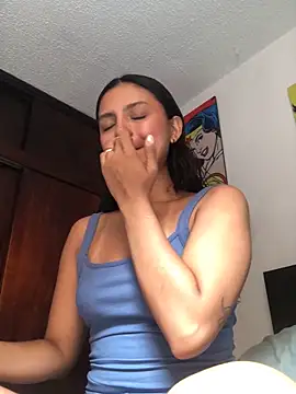 Gia Mazzon online show from 05-06-26, 03:16