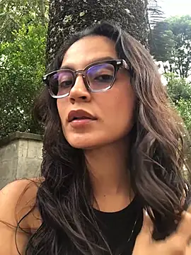 Snapshot of Gia_Mazzon chatting on 06-30-26, 05:02 Gia Mazzon online show from 06-30-26, 05:02