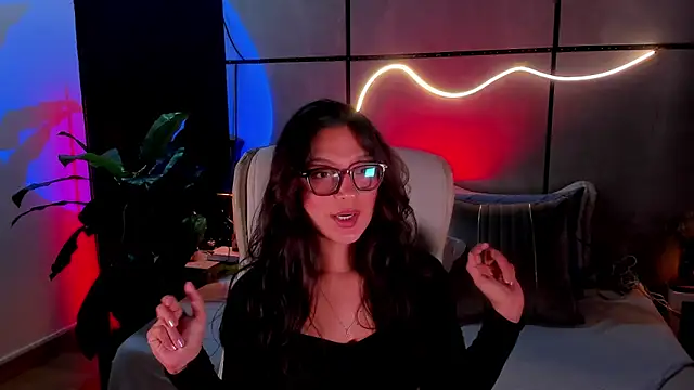 Gia Mazzon online show from 02-17-26, 04:04