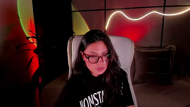 Gia Mazzon online show from 02-19-26, 06:16