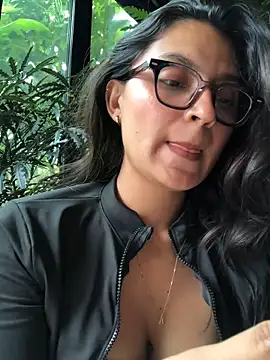 Gia Mazzon online show from 03-24-26, 05:46