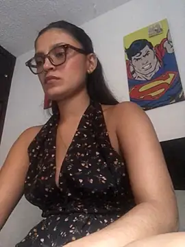 Gia Mazzon online show from 04-30-26, 09:19