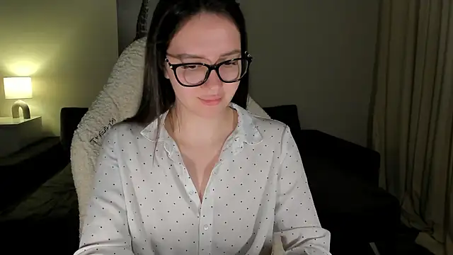 Snapshot of Sonia_moon_ chatting on 03-03-25, 02:11 Sonia moon online show from 03-03-25, 02:11