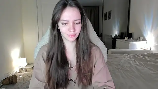 Snapshot of Sonia_moon_ chatting on 10-09-25, 02:23 Sonia moon online show from 10-09-25, 02:23