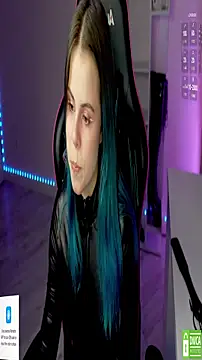 Latex Kitty online show from 12-18-25, 02:32