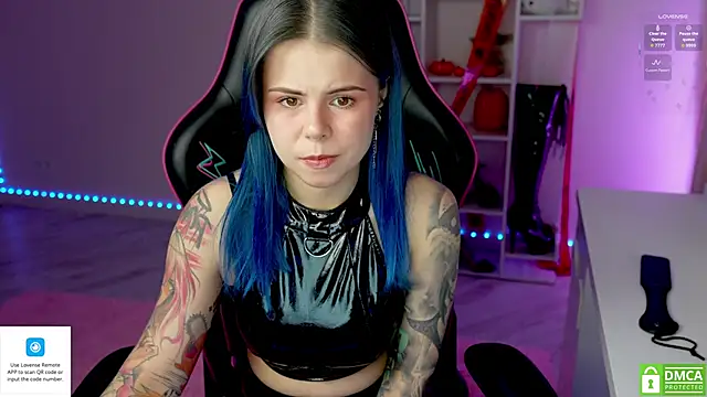 Latex Kitty online show from 11-08-25, 03:15