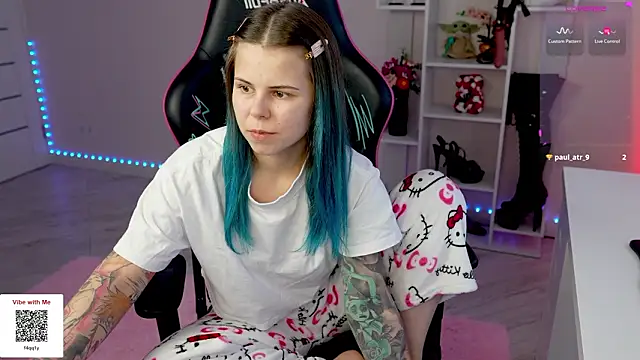 Latex Kitty online show from 02-16-26, 02:59