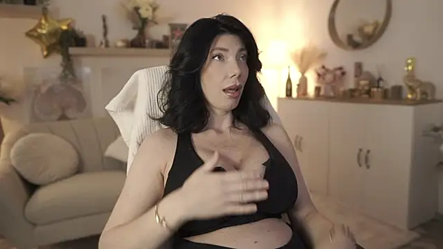 ViviRuth online show from 11-01-25, 07:46