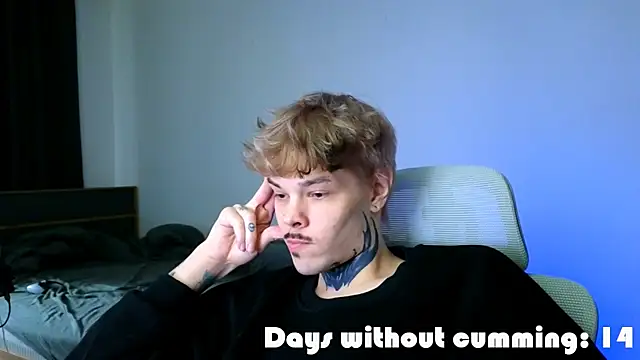 DENIS HERE online show from 04-17-26, 09:23