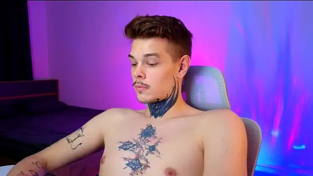 DENIS HERE online show from 02-16-26, 11:13