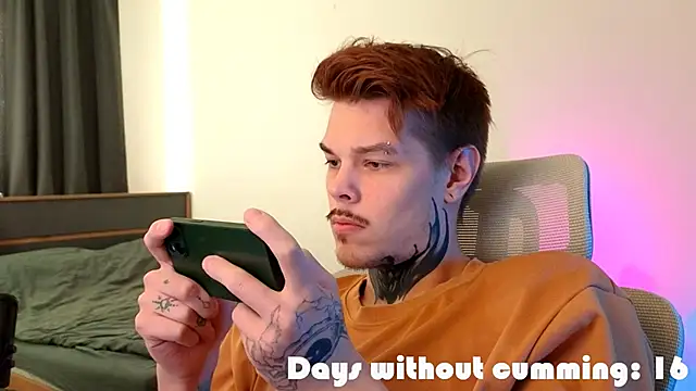 DENIS HERE online show from 03-13-26, 01:05