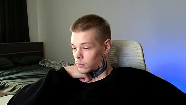 DENIS HERE online show from 05-27-26, 01:57