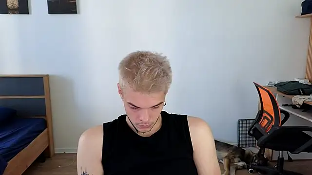 DENIS HERE online show from 09-10-25, 08:35