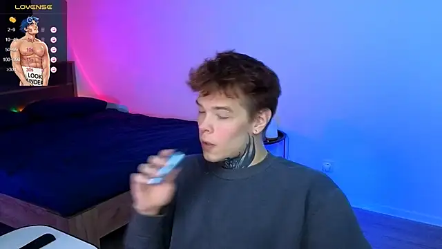 DENIS HERE online show from 12-16-25, 07:56