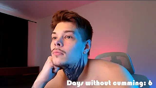 DENIS HERE online show from 02-25-26, 05:18