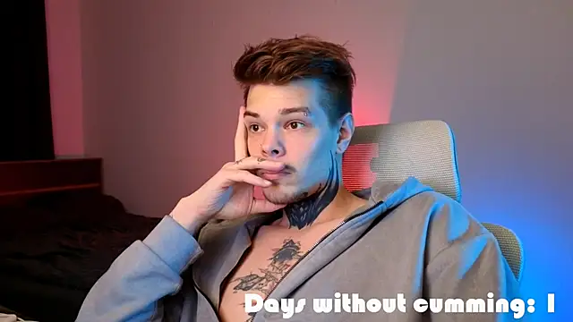 DENIS HERE online show from 02-26-26, 06:08