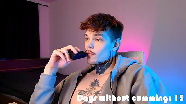 DENIS HERE online show from 03-10-26, 05:50