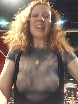 Exhibitionsplit online show from 03-22-26, 10:22