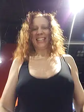 Exhibitionsplit online show from 02-08-26, 09:45