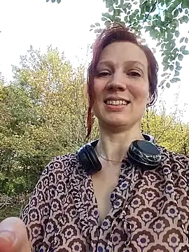 Exhibitionsplit online show from 11-10-25, 02:11