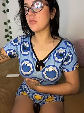 violet-333 online show from 07-08-26, 10:16