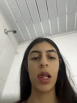 cristel 17 online show from 03-21-26, 04:33