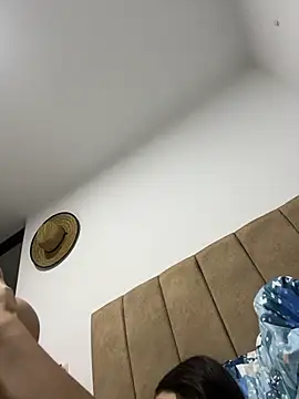 cristel 17 online show from 03-28-26, 02:01