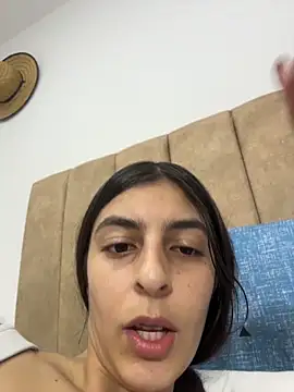 cristel 17 online show from 04-12-26, 02:48