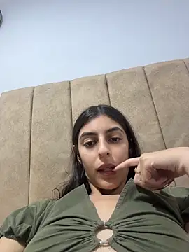 cristel 17 online show from 04-09-26, 03:41