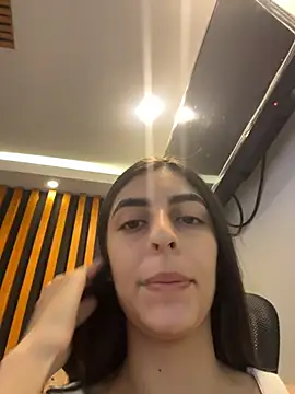 cristel 17 online show from 06-07-26, 09:42