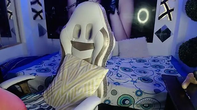 perlasharick 3 online show from 02-26-26, 01:22