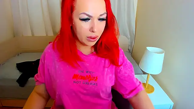 Snapshot of RedHeadBridget chatting on 02-07-26, 06:32 RedHeadBridget online show from 02-07-26, 06:32