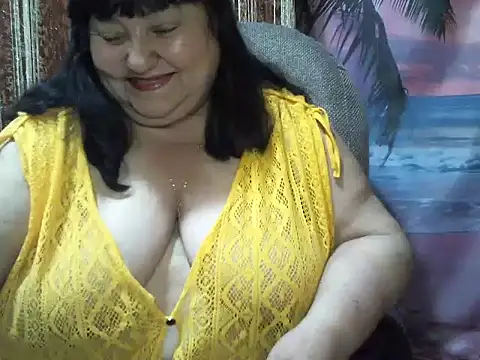 Snapshot of Nezsbudka chatting on 04-06-26, 02:51 Nezsbudka online show from 04-06-26, 02:51