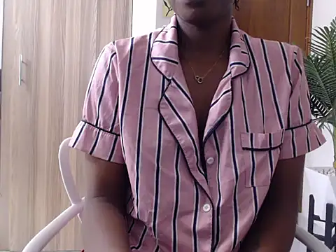 black   ghodess online show from 06-20-26, 11:37