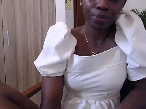 Snapshot of black___ghodess chatting on 10-27-25, 10:16 black   ghodess online show from 10-27-25, 10:16